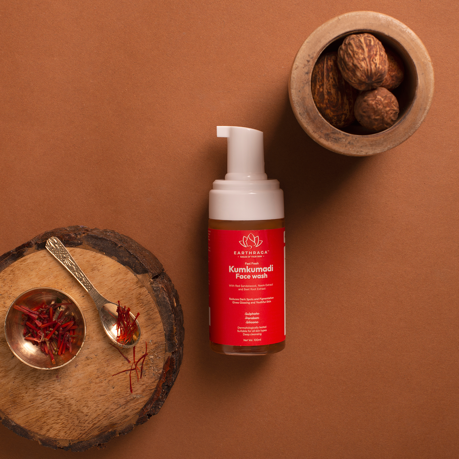 Feel Fresh Kumkumadi Foaming Face Wash | Hydrates & Moisturizes | Reduces Tan | Boosts Skin Radiance | 100ml